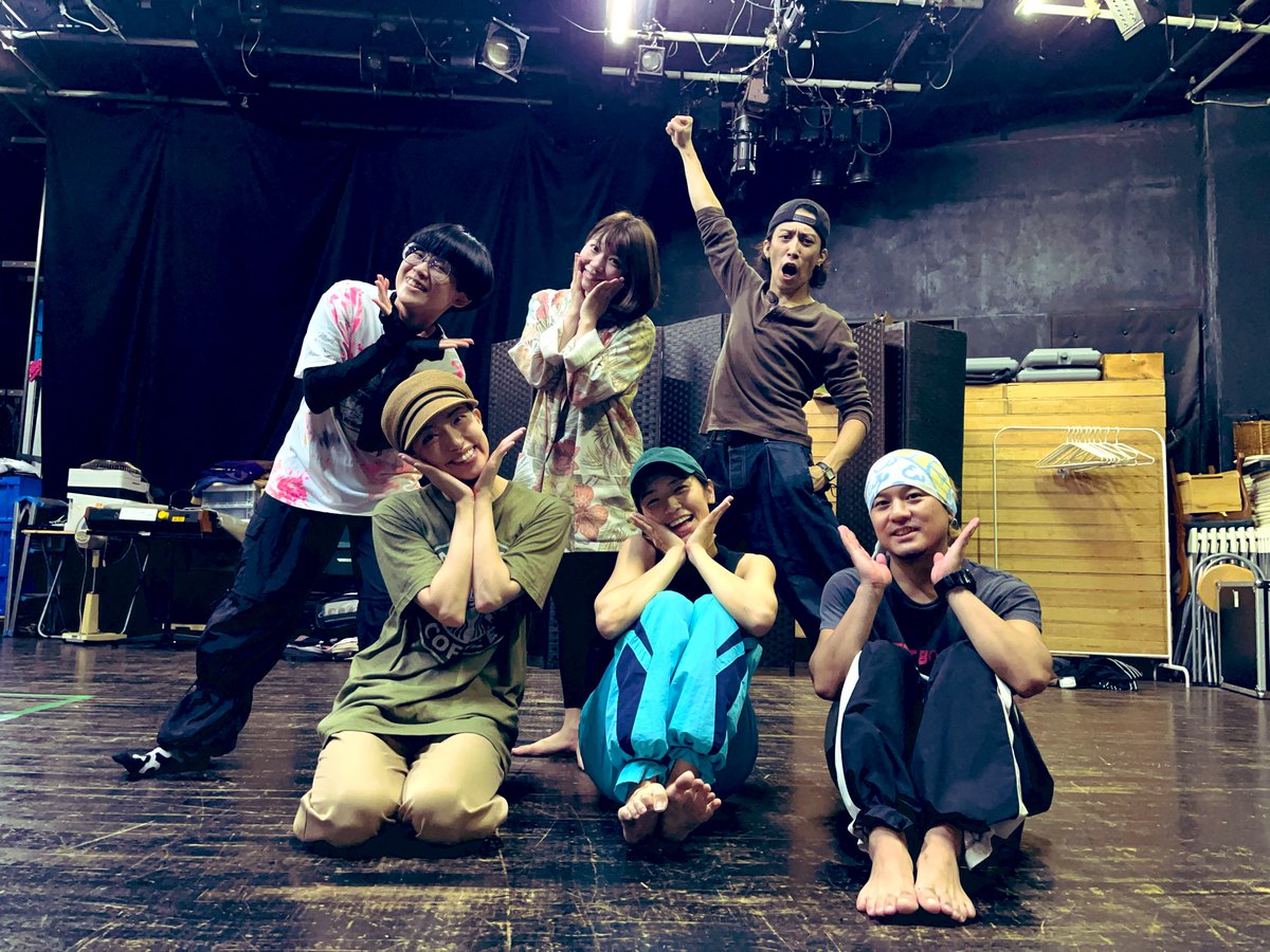 nanka_yokai5's tweet image. 10/25の福崎町公演に向けてのダンス練始まりました‼️🔥
みんな新しいパートを踊るんです!!
新しいことするのって楽しい!!
高め合って頑張ります🤩
10/25の詳細は、、
まだ出てません❗️😂
福崎町さんのフライヤー完成をもう少々お待ちください🙇🏻♀️💡
#何かようかい
#福崎町
#YOKAI音頭
#百鬼夜行