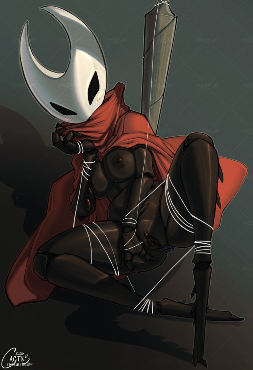 TinyCactusArt's tweet photo. Hornet 
❤🤍🖤 https://t.co/AvjGqyC2lY