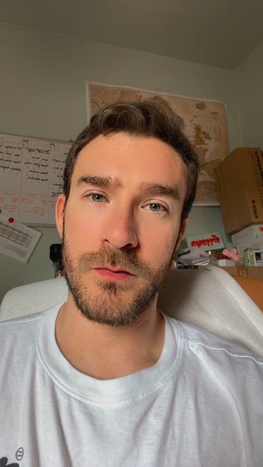 😍 https://t.co/OltTYR2BBF