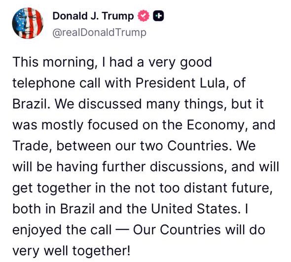 pedrorousseff's tweet photo. Hoje a família Bolsonaro ENTRA EM PÂNICO DE VEZ. 

Lula e Trump = Mais que amigos, friends!! 🇧🇷🇺🇸😂 https://t.co/SMm6sFzLJK