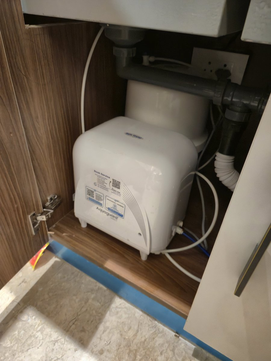 vini2709's tweet photo. @EurekaForbes @pratikpota @jagograhakjago The work is done finally, by a local vendor. Not Aquaguard! Thanks for teaching me a lesson never to buy any product from your company. https://t.co/EOjH5W2U5q