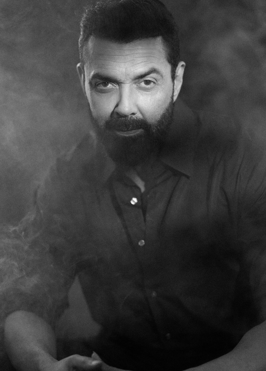 avigowariker's tweet photo. BobbyD 30 years completed in the industry💥💥… n still smokin hot 🔥🔥
@thedeol
#PostPackUpShot after a brand shoot… https://t.co/T8mGkND5Gx