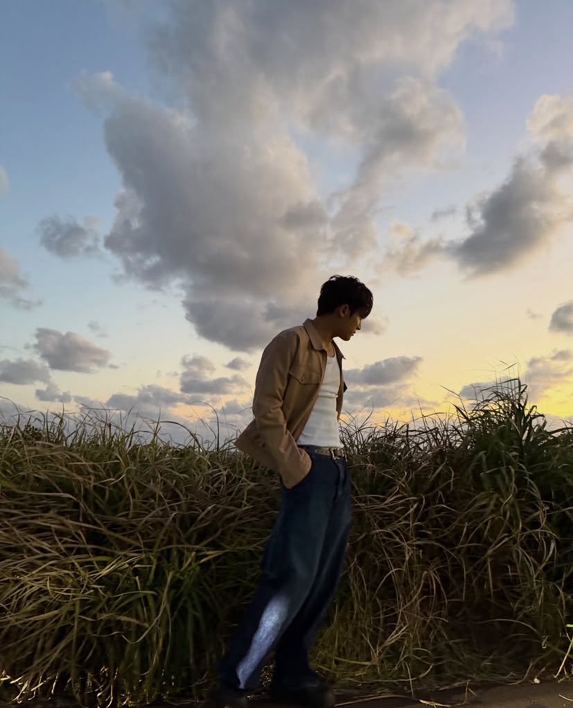 tau ga bedanya kamu sama ilalang?