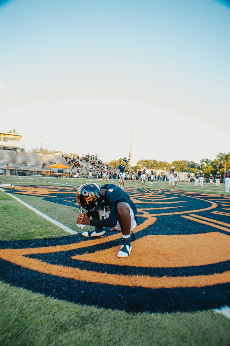 hudl.com/v/2SuSYR 
Week 6 Vs Immokalee
2 Solo Tkl
9 Tot Tkl