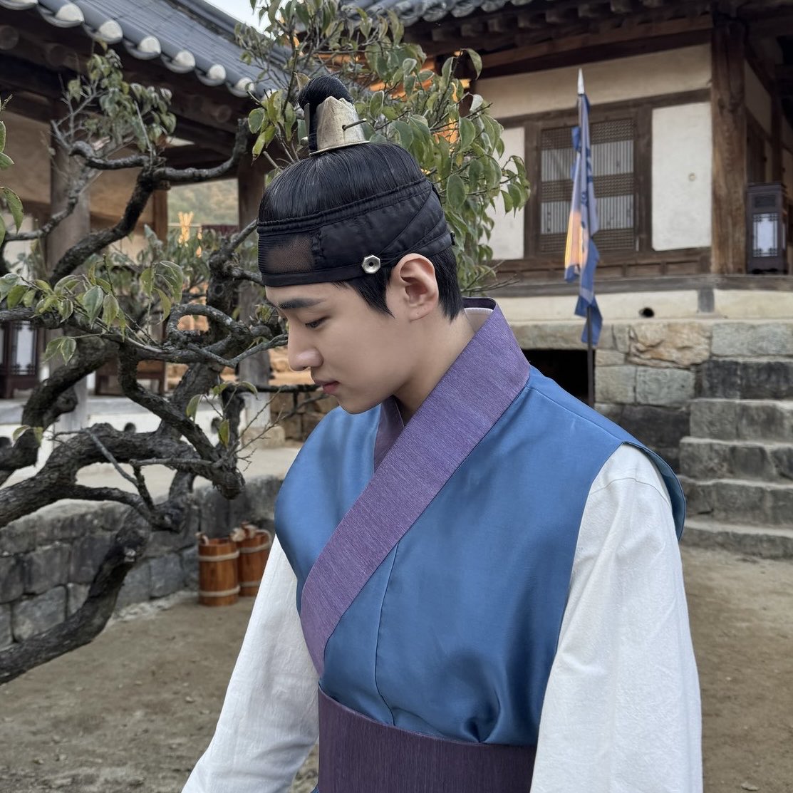 형 (@xx_wwn) on Twitter photo 