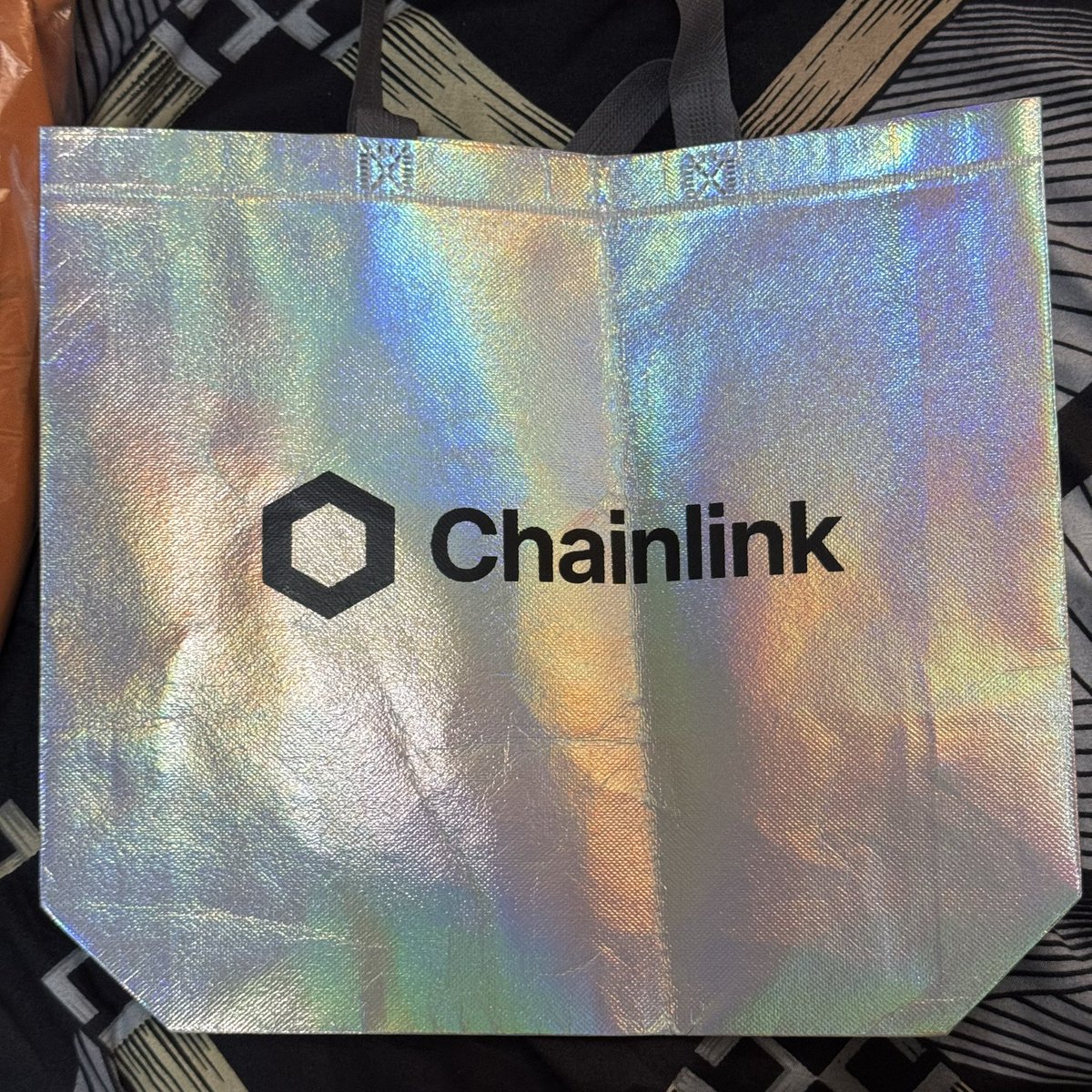 _contigen's tweet image. Swags are still a thing 😎 @chainlink