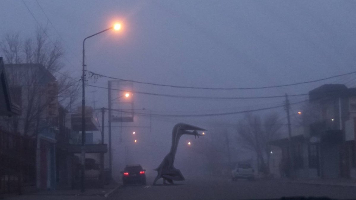 AbigailDX1's tweet image. THANATOSDRAKON
These birds always give me a fright every time I see them on the streets... Is that a dog he's carrying?!...

#Art #ArtistOnTwitter #thanatosdrakon #azhdarchidae #horror #HorrorArt