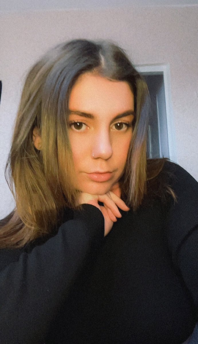 тут могла бути хтивка 
та я втомилася від цього методу збору 
дайте так 
не минайте #хтивийпонеділок #хтиващодня 

send.monobank.ua/jar/8v3KfuCJSV