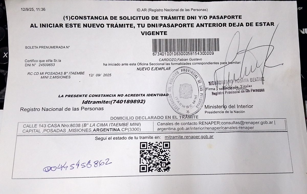 fabiangc1977's tweet photo. @JMilei 
Querido Presidente 
Quiero votarte este este 26 de octubre pero hace 30 días tengo mi documento en trámite. Podrías agilizar el envío x favor https://t.co/OPqB9T2pCT
