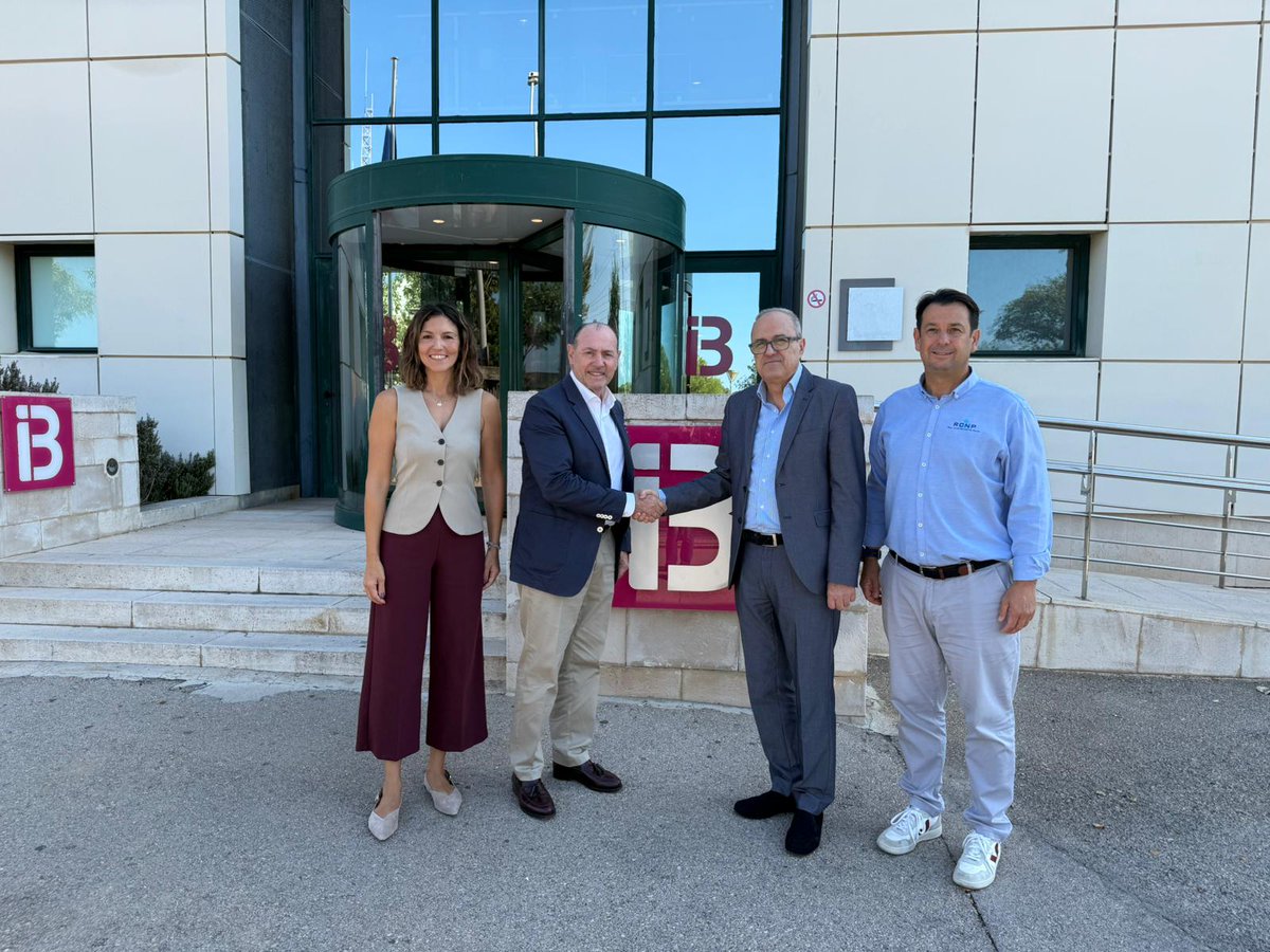 🚣‍♂️💥 IB3 ofereix en directe la 2a edició del Ciutat de Palma de Piragüisme!
L’acte, organitzat pel <a href="/RCNPalma/">RCNP</a>, reuneix noms destacats del piragüisme d’arreu del món.🌍

📅 Dissabte 11 d’octubre
🕓 16.25 h
📍 Parc de la Mar

🔗ib3.org/ib3-ofereix-en…