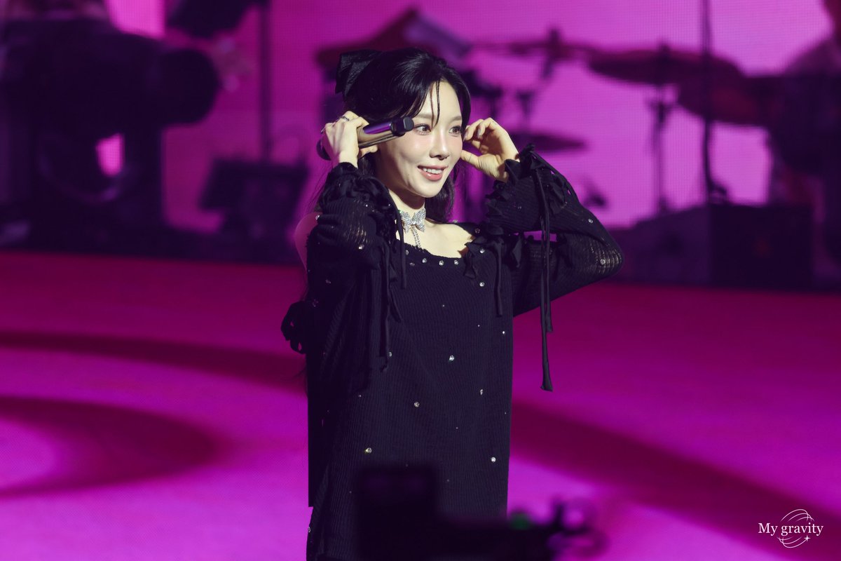 gravity_kty's tweet photo. 𝐇𝐀𝐏𝐏𝐘 𝐓𝐀𝐄𝐍𝐆𝐓𝐇💜
10주년 정말 축하해💛

#태연아_우리의_10년은_너였어
#10YEARS_WITH_TAEYEON
#TAEYEON #태연 https://t.co/LEhHJtxnM3