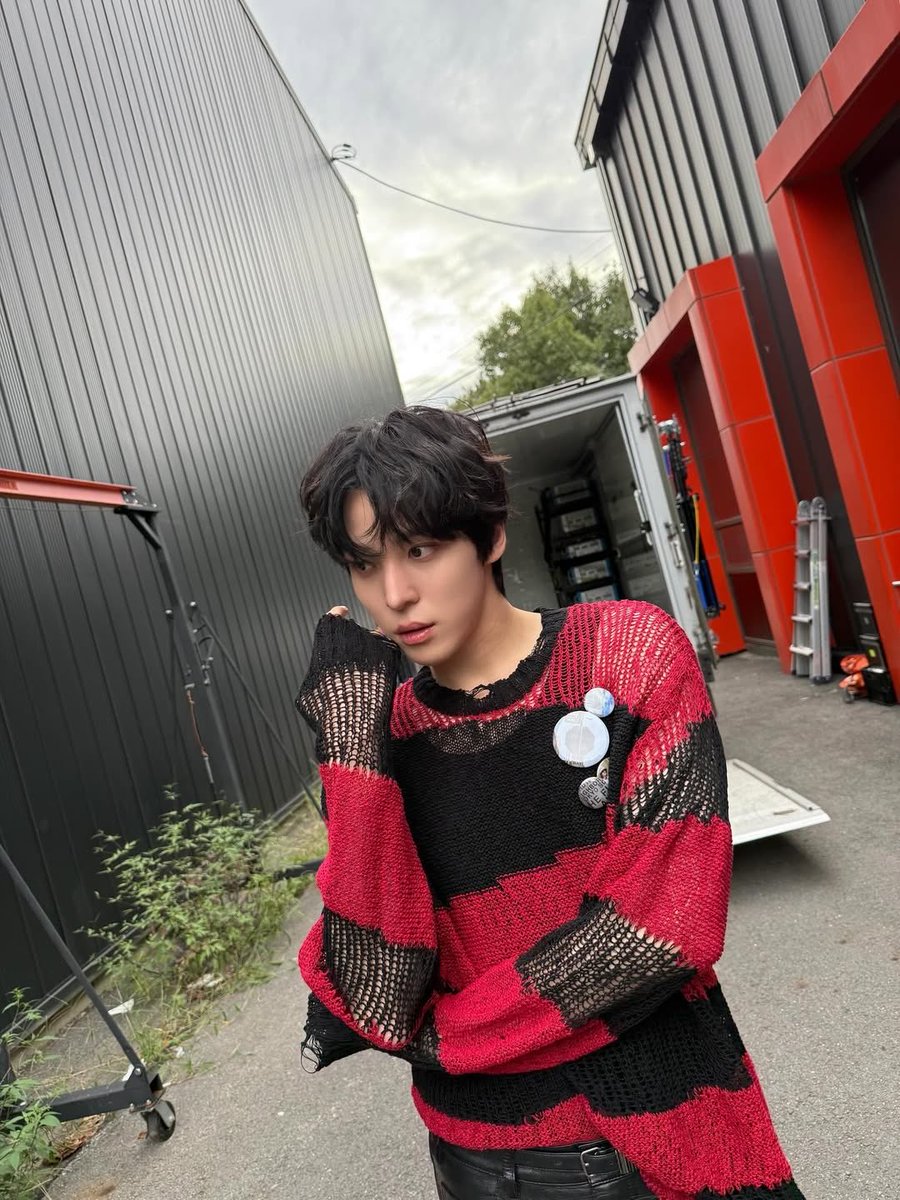 teeznoms's tweet photo. how very seonghwa of yunho idk https://t.co/ErPudb9tUR