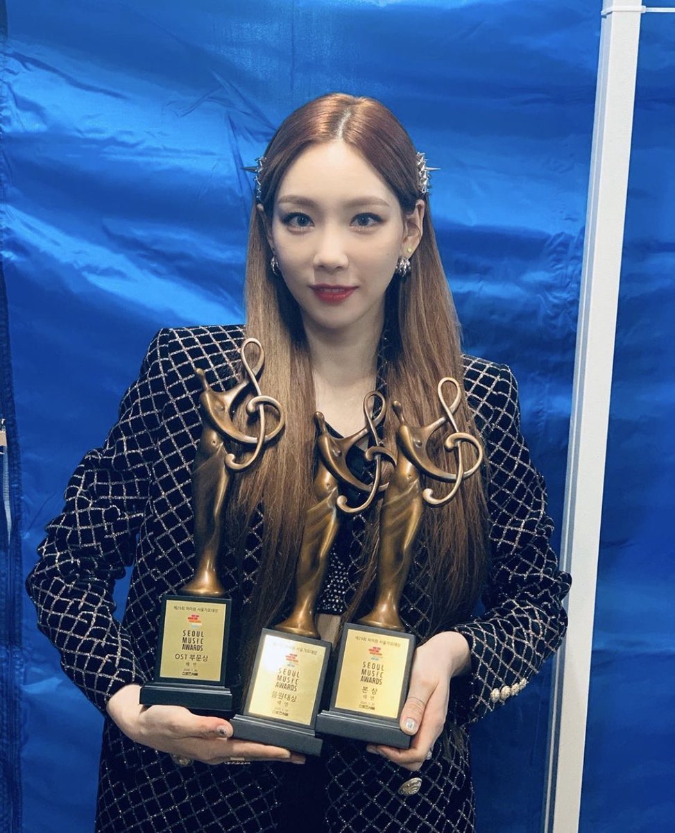 taetaeyeon0101's tweet photo. テヨンちゃんソロデビュー10周年おめでとう🎉🎉🎉この世に存在する音の中で、テヨンちゃんの歌声が私にとって1番の癒しです🫶🏻ずっとずっとずーっと愛してます

#태연아_우리의_10년은_너였어
#10YEARS_WITH_TAEYEON https://t.co/M9EUbWzzNQ