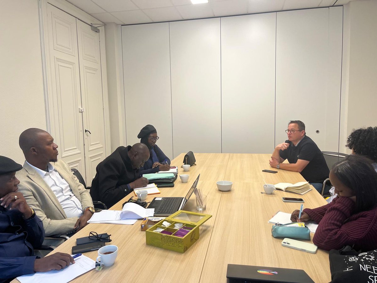 OIMMali's tweet image. En septembre dernier, une délégation du CNCLTPPA Mali 🇲🇱 avec l’appui de @UNMigration a échangé en Belgique 🇧🇪 sur les bonnes pratiques de lutte contre la #TraiteDesPersonnes et le #TraficIlliciteDeMigrants dans le cadre du projet #COMPASS2.0.