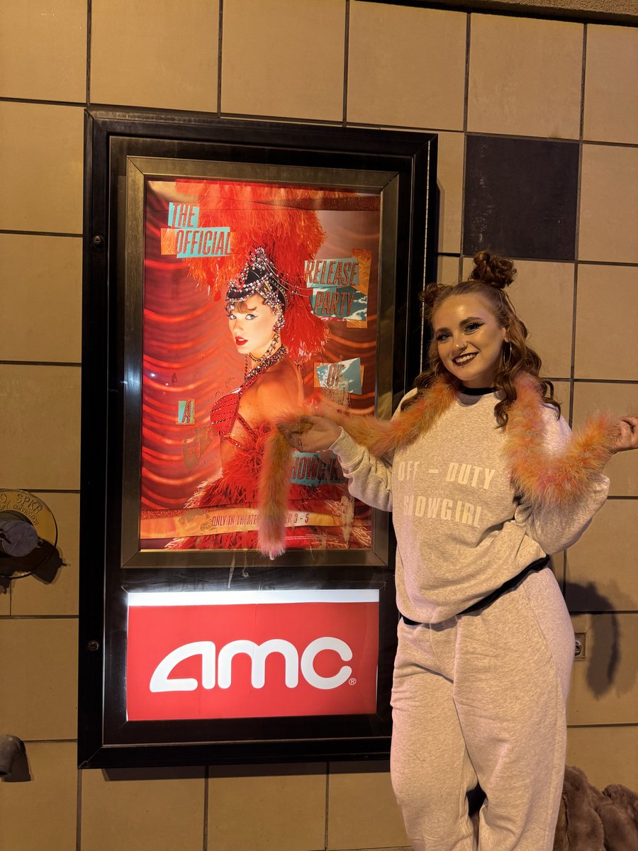 hal3y_jad3's tweet photo. #TheLifeofAShowgirl didn’t not disappoint 😍 living for this new album!!! @taylornation13 @taylorswift13 https://t.co/OC7aNGusO2