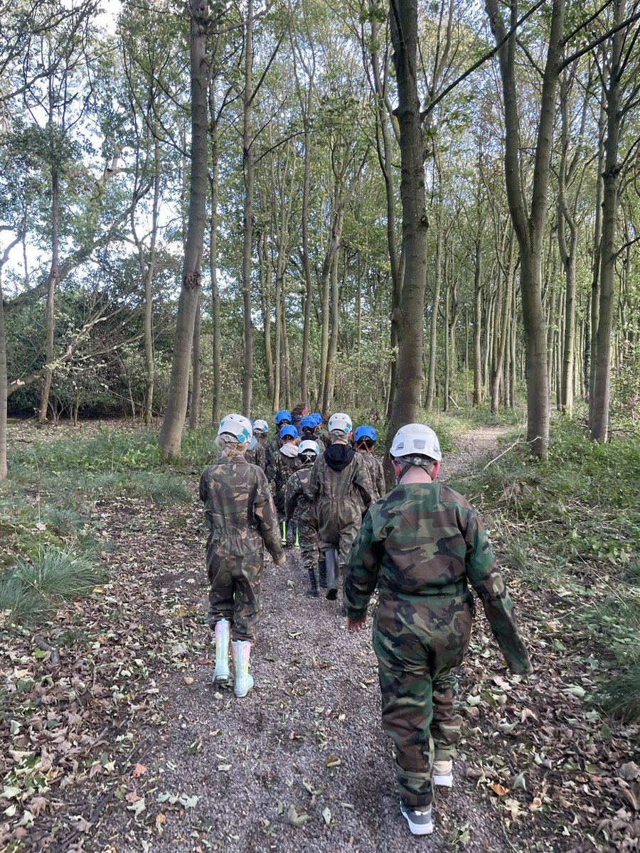 AmySpivey16's tweet photo. Year 5 are loving Lineham Farm, blue group have just had an amazing time on the nightline https://t.co/W0KZMxMCFn