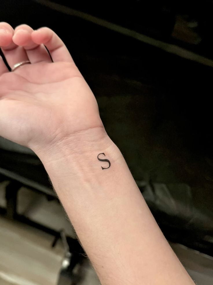 Derek Stefan Hale RP 18+ parody🐺 tweet media