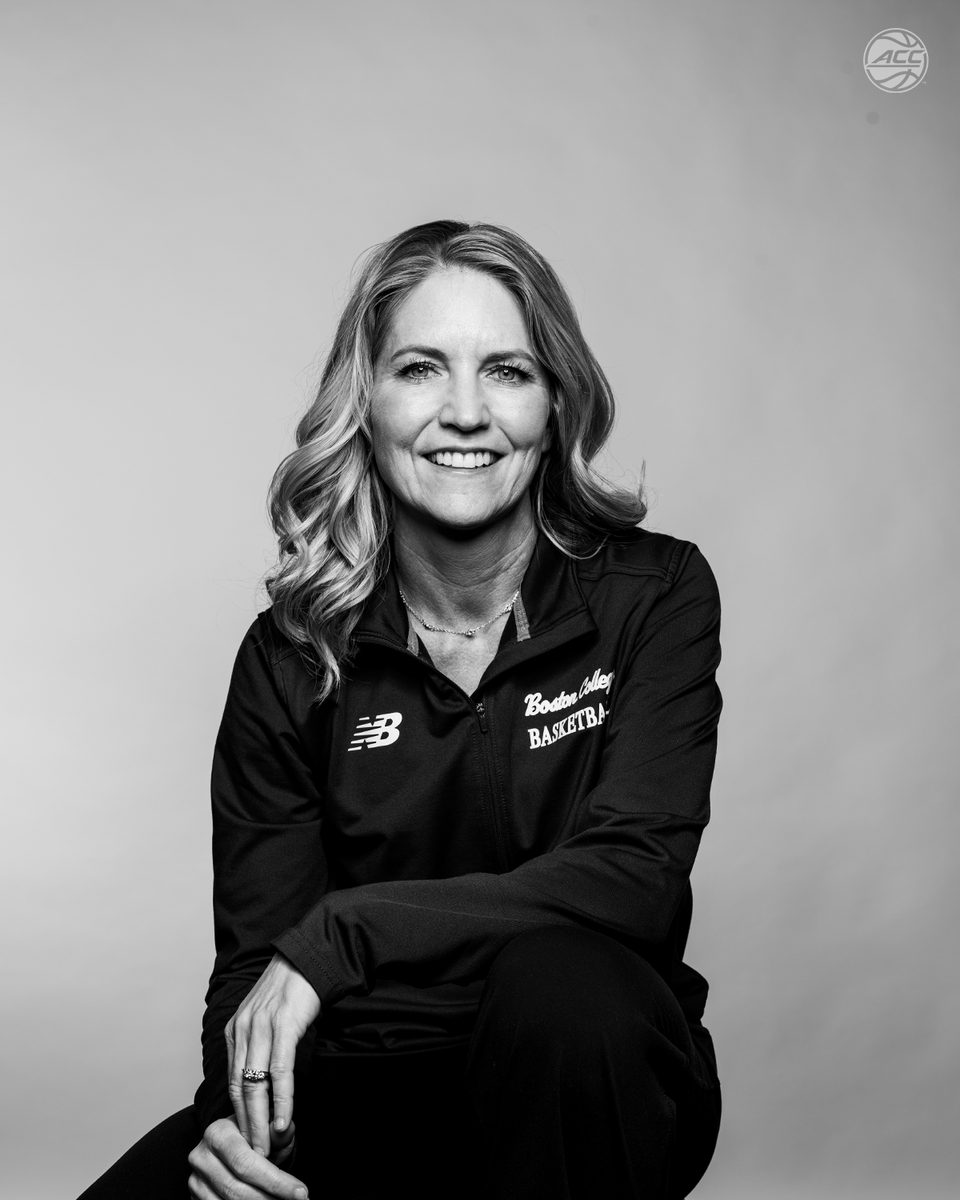 Soarin' to a court near you 🦅