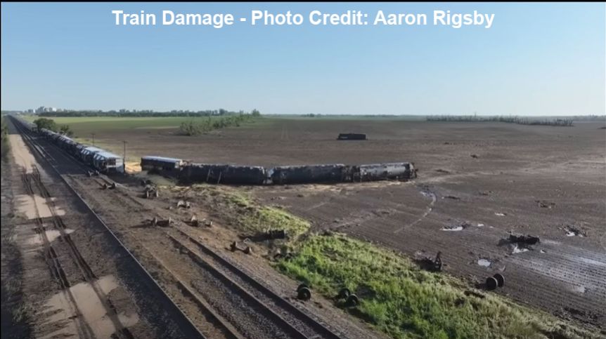 wxbrad's tweet image. The first EF-5 tornado in the U.S. since 2013 has been confirmed after 3 months of research and surveying of damage in North Dakota. This tornado occurred on June 20th in Enderlin, ND, and had max winds near 210 mph. The wind tipped over fully loaded grain cars and carried a full…