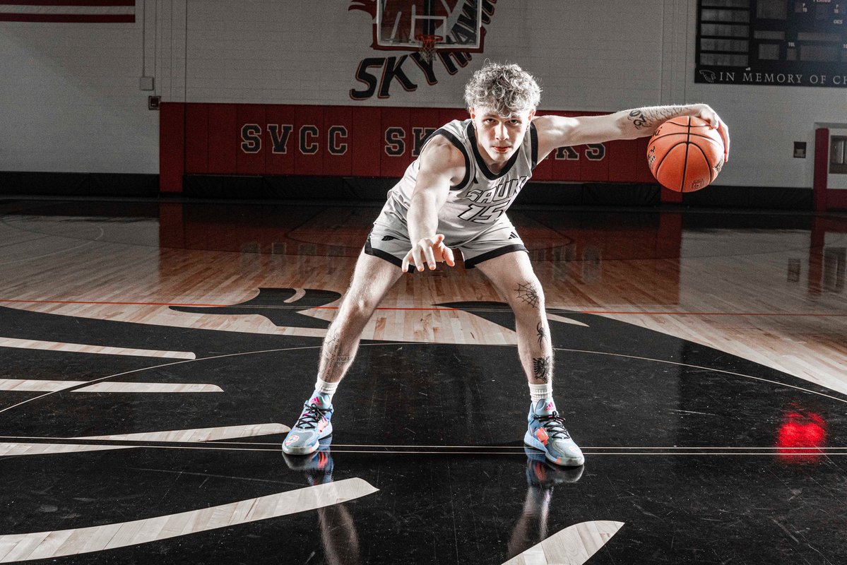 🚨2025-26 Skyhawks MBB Introductions🚨

#15 Kuitim Heald <a href="/kuitim02/">Kuitim Heald</a> 

🏠 Rock Falls, IL
🏀 FR 6’3 Guard / Great Shooter / Had Surgery this Summer - Should be Healthy By Start of the Season / Will be a big addition when he is healthy
➡️ Rock Falls HS
<a href="/CoachSharp13/">AJ</a>