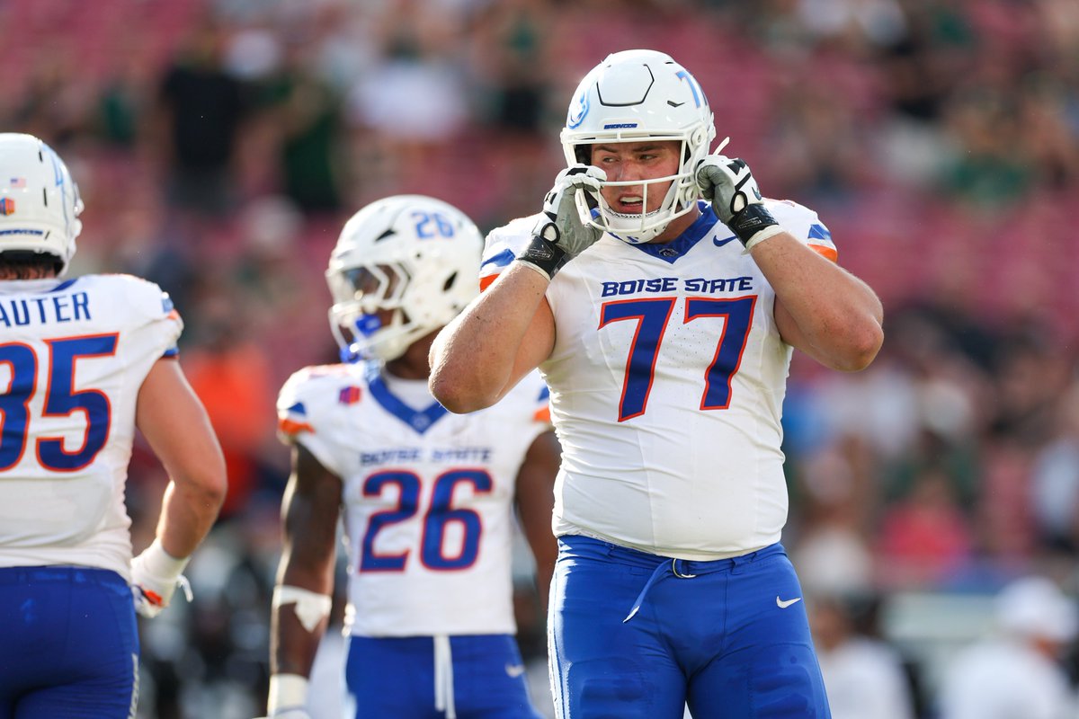 Our <a href="/PFSNcollege/">PFSN College</a> highest-graded Mountain West offensive linemen, 2025:

1) Kage Casey, Boise State, OT: 90.8
2) Zach Cochnauer, Nevada, OT: 83.9
3) Aitor Urionabarrenechea, Colorado State, C: 83.8
4) Mason Randolph, Boise State, C: 83.7
5) Julian Polendo, Fresno State, G: 82.7
6)