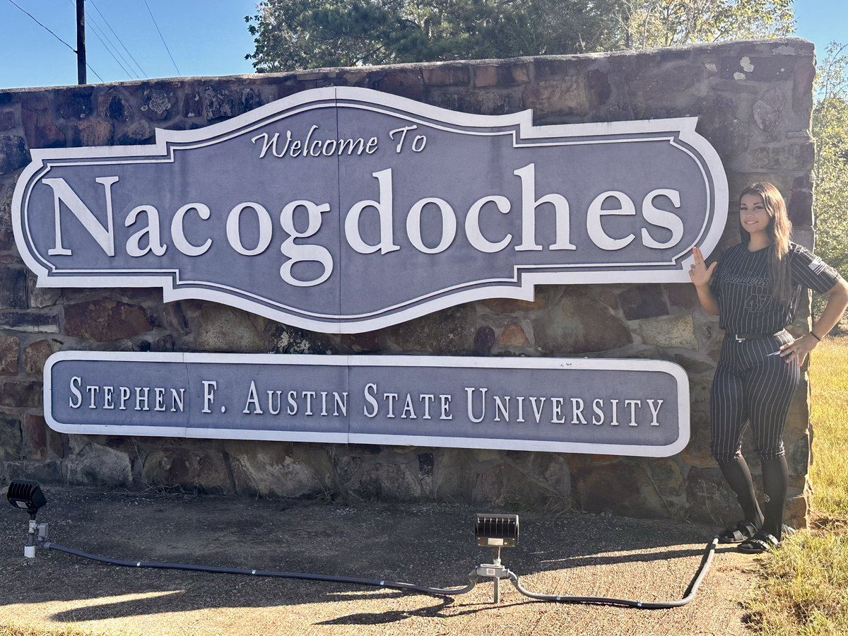 Very grateful and blessed with the learning experience I had yesterday (October 5th) at @SFA_softball Prospect Camp 🥎💪. Thank you to the coaches Jeff <a href="/AxeEmJackson/">Coach Jackson</a>, <a href="/CoachJaegersSFA/">Melanie Jaegers</a>, and <a href="/CoachCroftSFA/">Zane Worsencroft</a> for an amazing camp! Learned a ton and loved competing with great athletes
