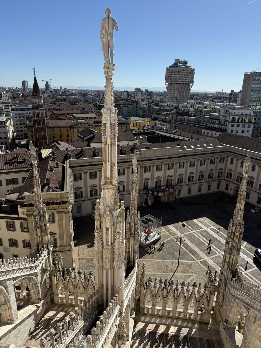 Чистый восторг 🤩 
Готика как она есть