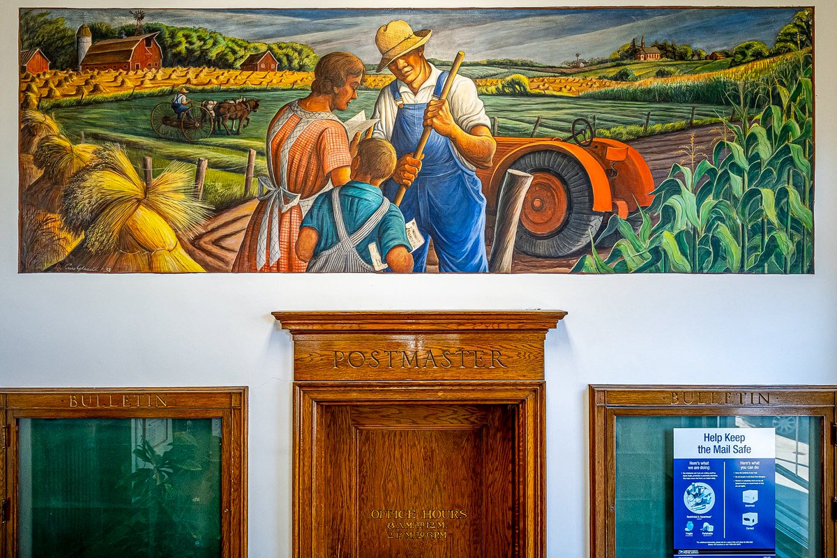 Leon, Iowa Post Office
Rural Free Delivery - A. Criss Glasell (1938)
Photo by Tom Parker