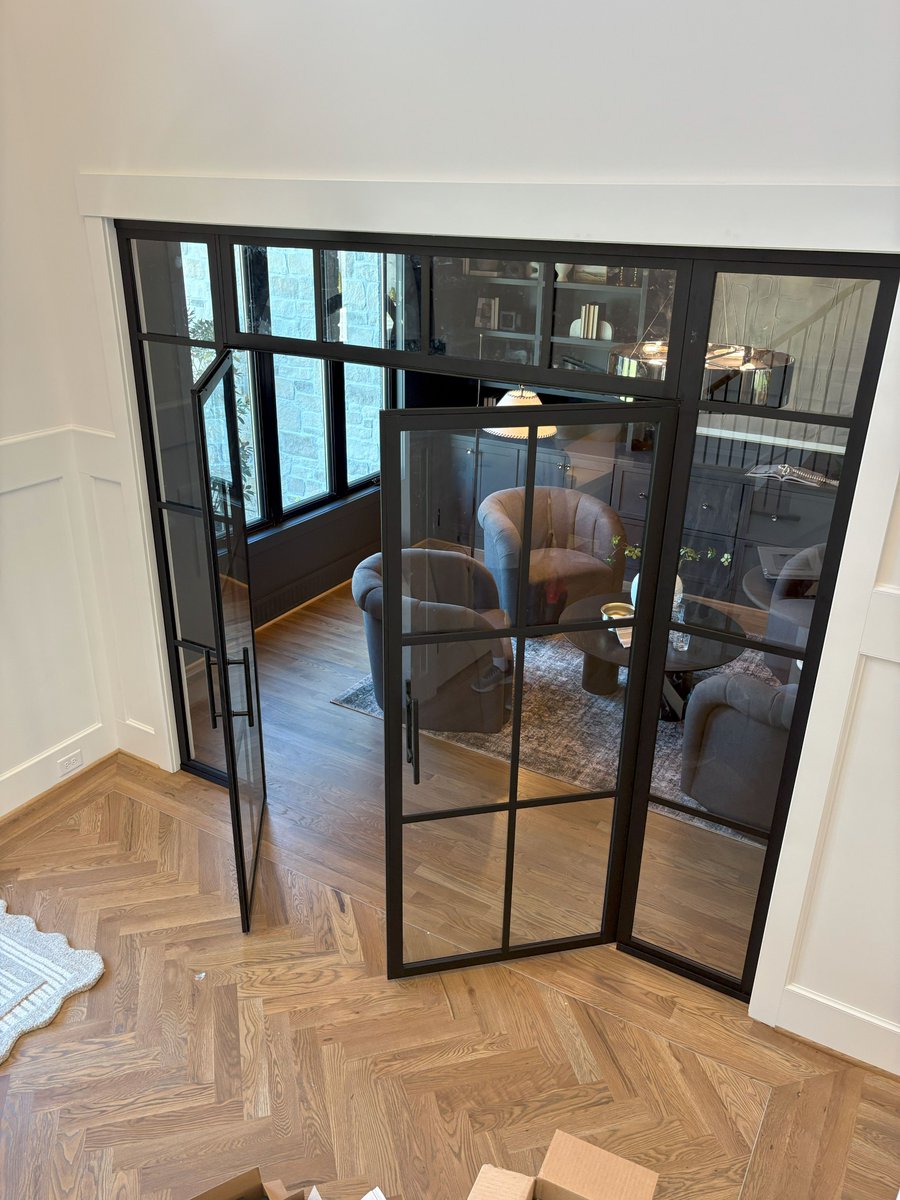 divided.style tweet media