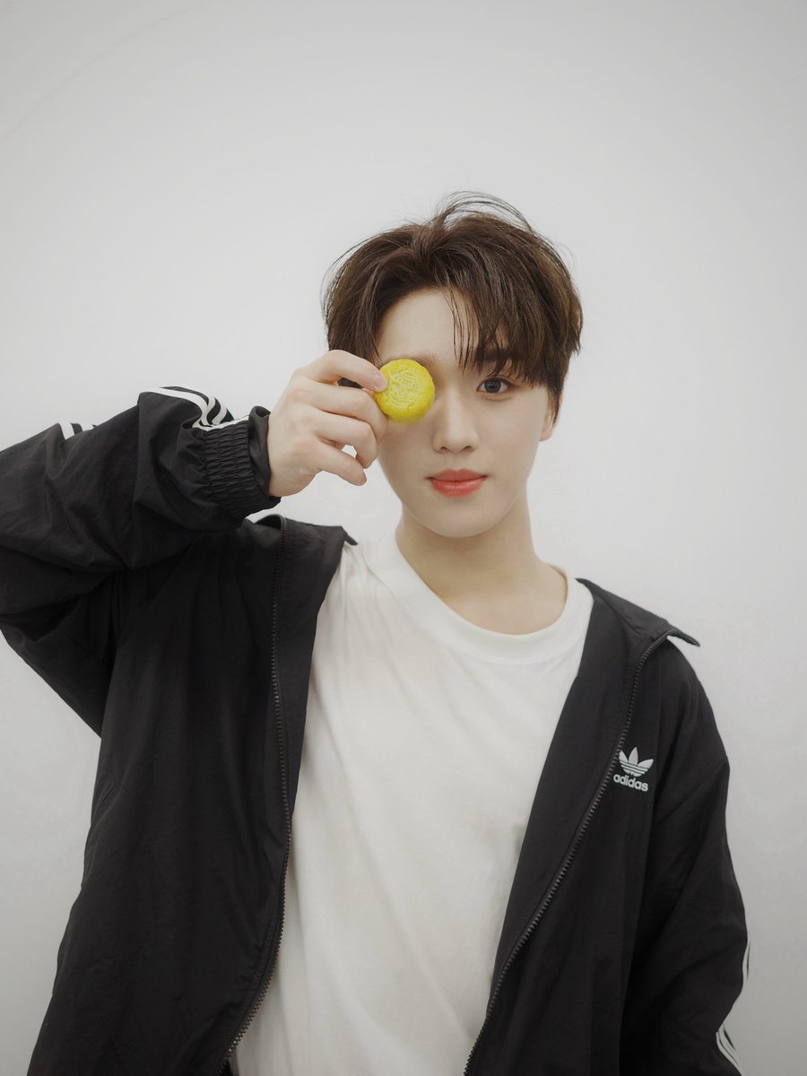 ChromosomeEG's tweet image. #CHROMOSOME #Chromosome_Entertainment #ChromosomeSeeds #Seeds
#CHENKAIWEN #CHENXIAOFU #FANZIMO #FUYUBO #LANZIHAN #LINUOQI #XUYISHENG #ZHENGYIZHUO