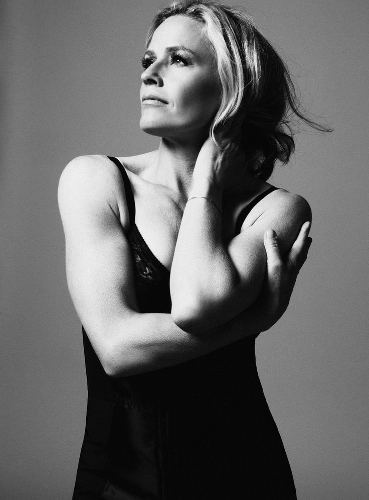 belasaktrisa's tweet image. Elisabeth Shue 
#ElisabethShue