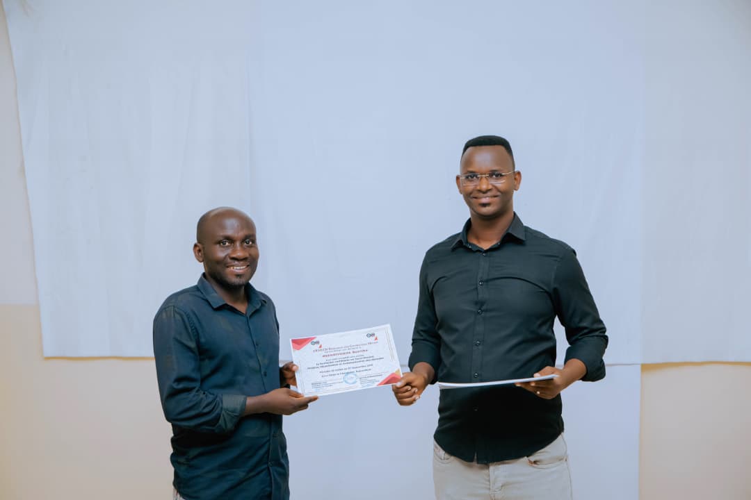 Arnechresearch's tweet photo. 🎓 Clôture réussie de la formation certifiante en Excel avancé le 27 septembre 2025 à Bujumbura !
Après plusieurs semaines d’apprentissage intensif, les participants repartent outillés pour optimiser leurs analyses et leurs rapports
#ARNECH #FormationProfessionnelle #DataDriven https://t.co/DhPDmqH06d