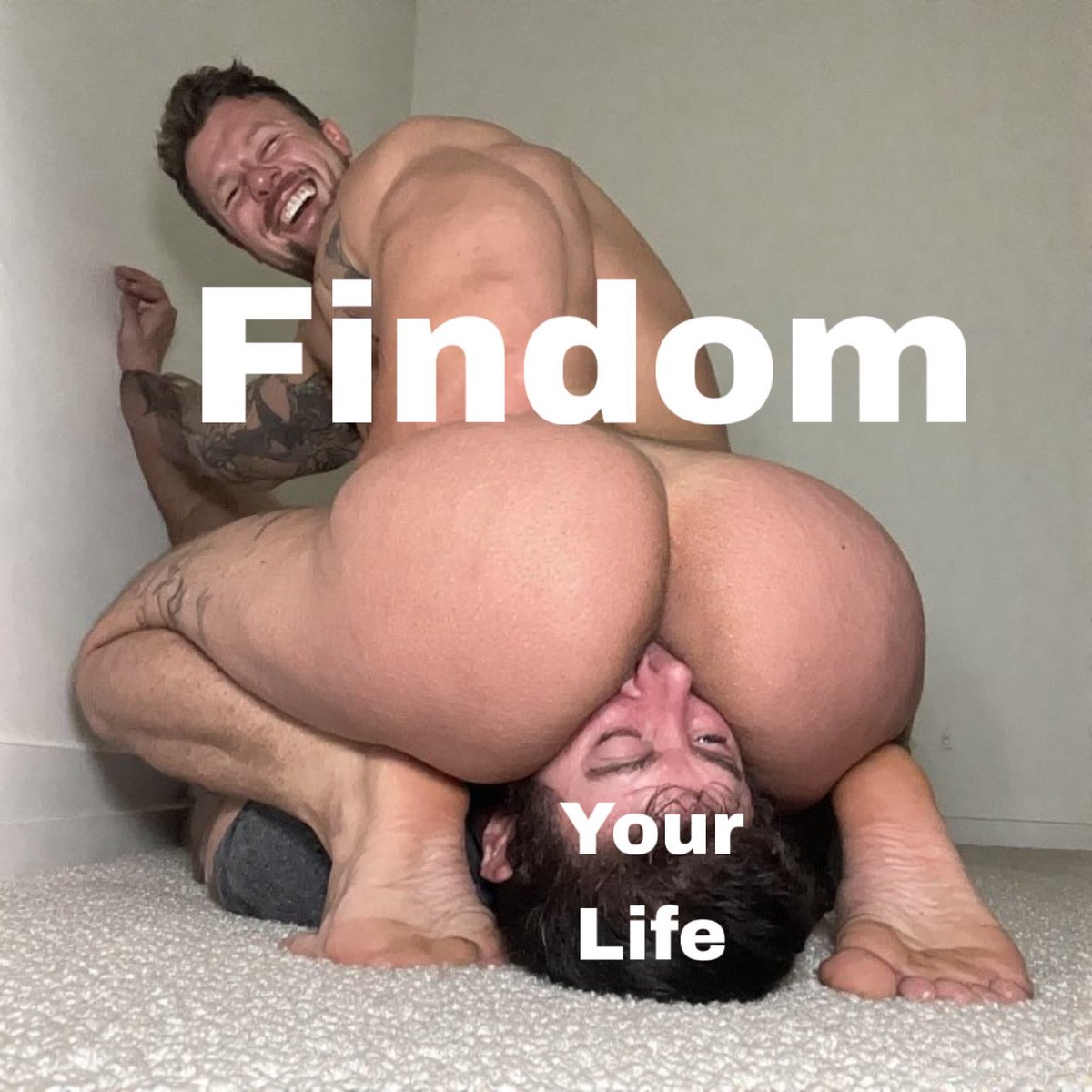 Know your place. 
#findom #fitdom #cashmaster #paypig #muscledom #kink #fetish #slave #Master #paypig #scamfetish #catfishfindom
