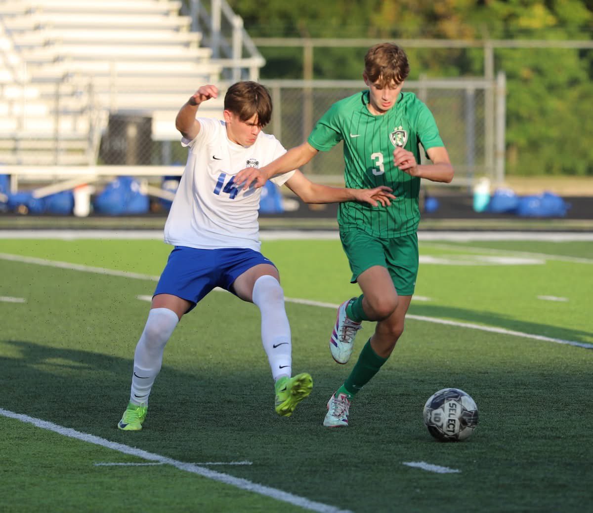 northmont_s's tweet photo. 🚨GAME DAY #15 🚨

We are back for the last week of the regular season, as we make the short trip down to take on @BHSMensSoccer_ ! 

1) JV Vs Brookville JV- 5:30 PM.
2) Varsity Vs Brookville- 7:15 PM.

Come on out and watch what should be some great games! Go Bolts! ⚡️⚽️ https://t.co/ZaQgCQATWX