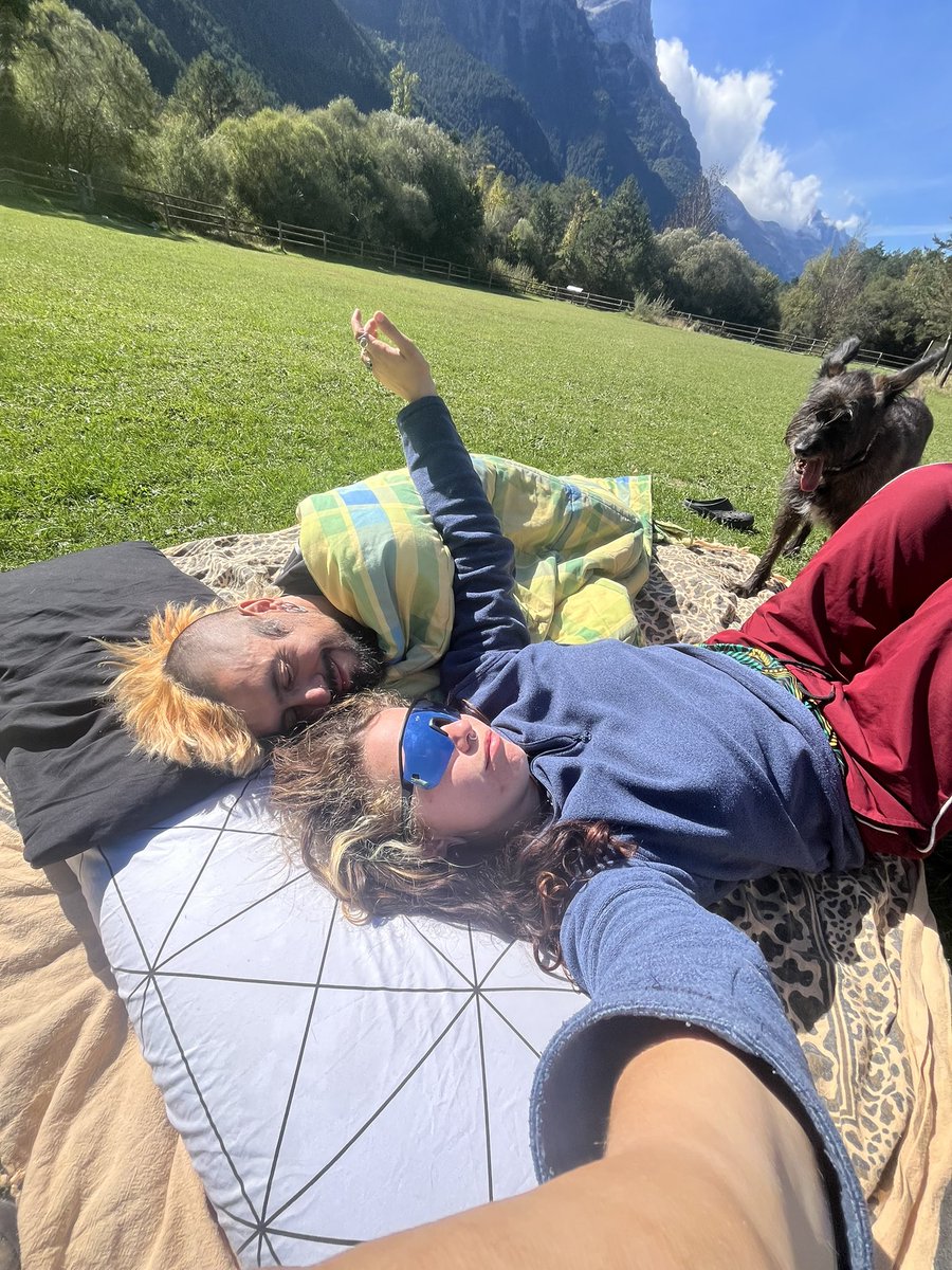 PAULA ⛓ tweet media