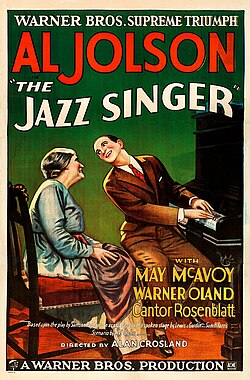 sdtiempo's tweet photo. 🎬 6 de octubre de 1927.

Una película cambió la historia del cine para siempre. Hasta ese día, nadie había escuchado una voz humana salir de la pantalla.

Acá te dejamos el HILO de la primera película con dialogo sonoro de la historia del CINE.

"El cantante de jazz" https://t.co/lWuFUsCoP9