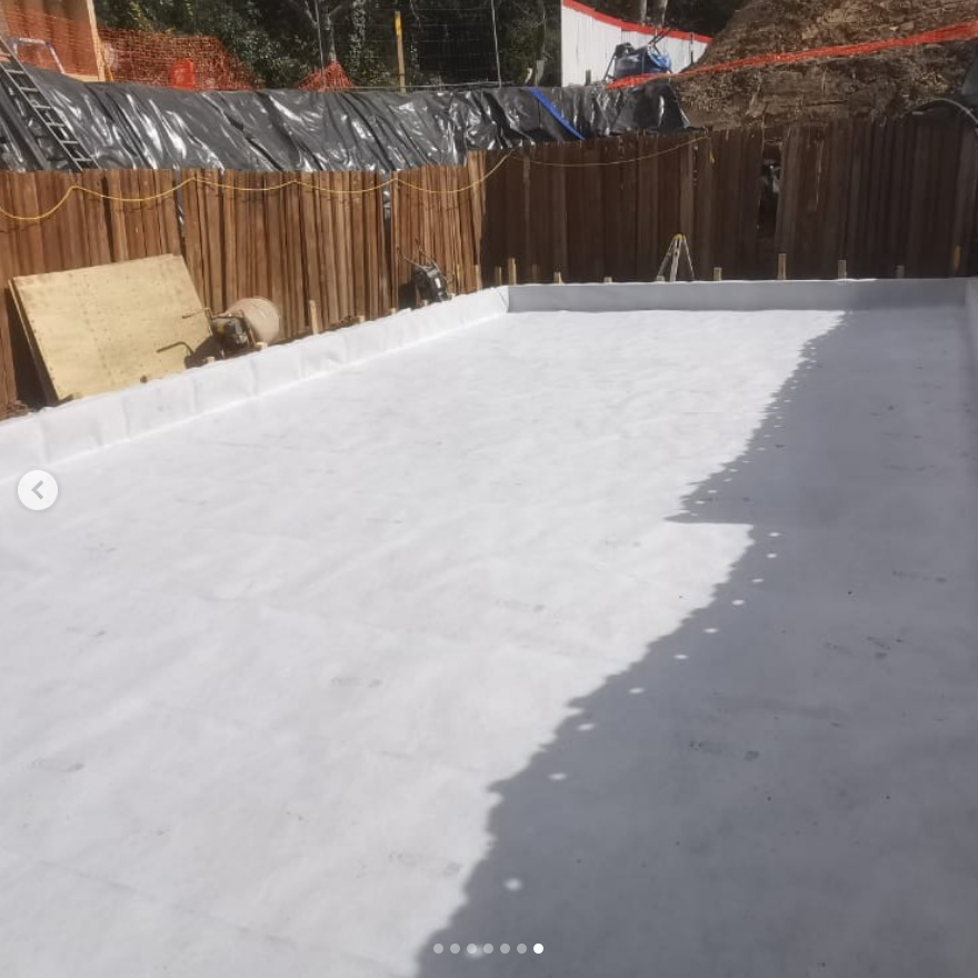 APGoochLtd's tweet photo. Newton Hydrobond pre-applied Type A waterproofing membrane applied beneath the floor slab on this project in Dulwich, South London (SE21).

Stepoc blockwork will be constructed to form the basement; we will then return to Install Newton Hydrobond 2K Flex and Geotextile membrane https://t.co/5QItb8CD4h