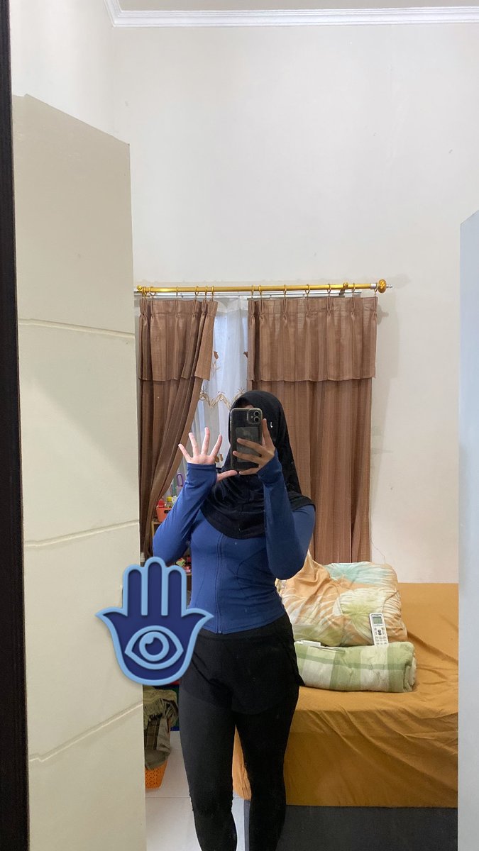konyoluh's tweet photo. lari lari dan yoga dalam 3 hari berturut turut https://t.co/zDaPTHJSEo