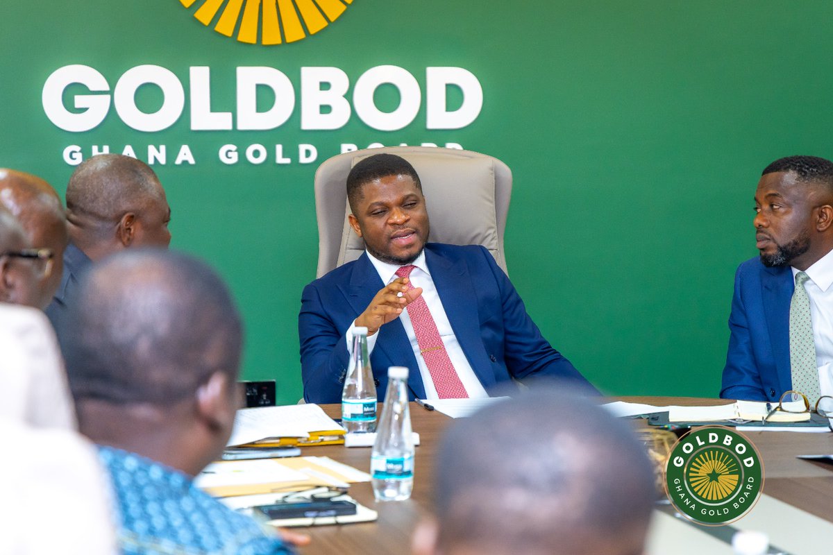 GhanaGOLDBOD's tweet photo. GoldBod met with the GGSA, Minerals Commission, and Ministry of Lands and Natural Resources to finalize plans for geological studies to develop model small-scale mines under its Mining Support Program. https://t.co/cKNgZuMKIq