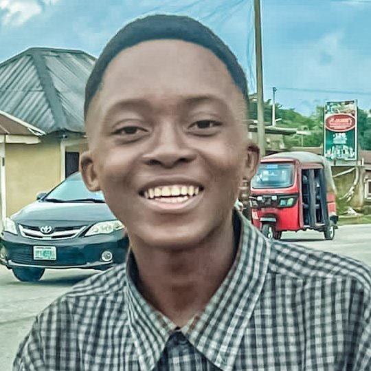 DewillsGraphics's tweet image. #NewProfilePic