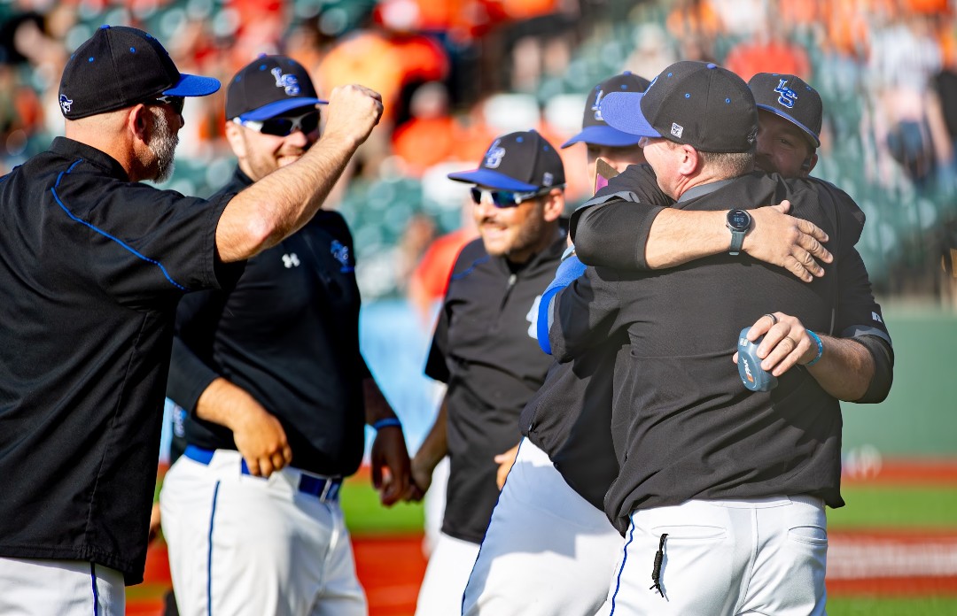 LSPioneersBB's tweet photo. Selfless, Enthusiastic, Relentless, and Trust are the Pioneers Baseball core values.  The Lampeter Strasburg Baseball team has an incredible group of coaches that not only teach these values to our players but they represent them as well. Happy National Coaches Day! Thank You! https://t.co/CtKwtv719f