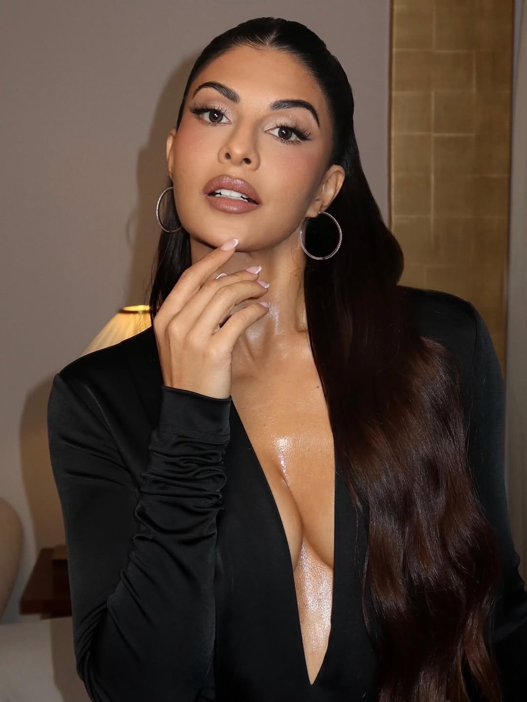 G2loEKsa4AANbyb?format=jpg&name=large