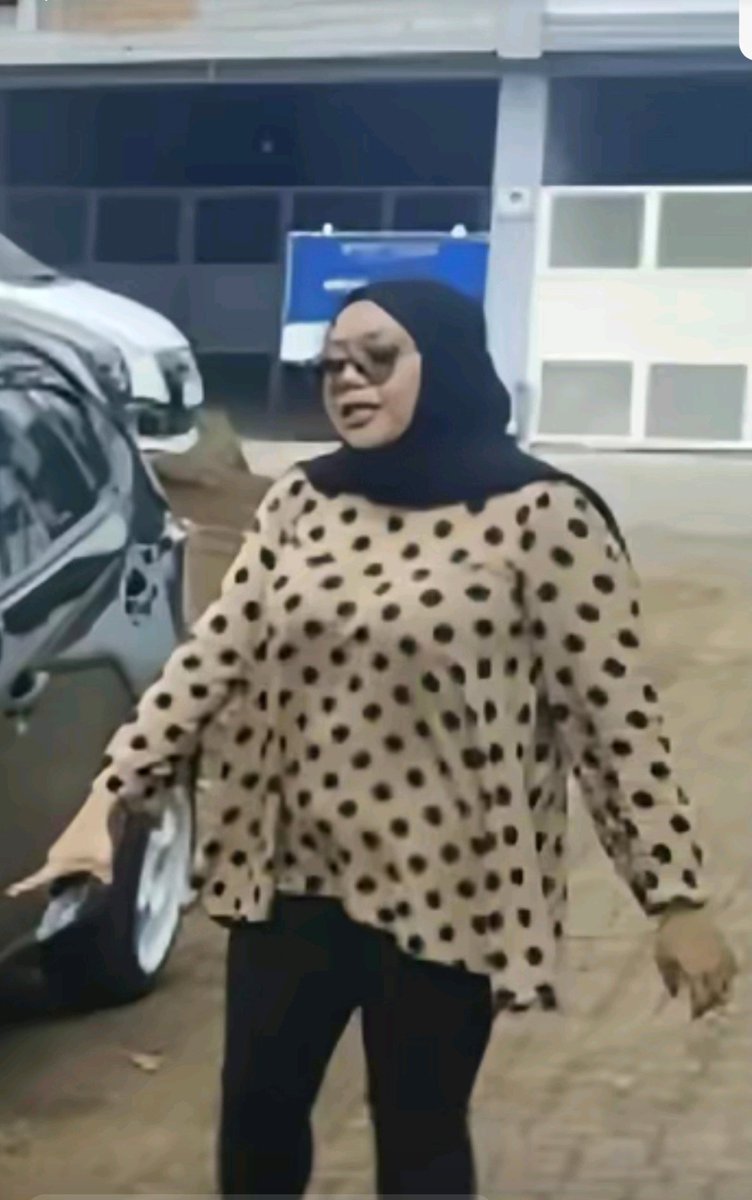 the omonD tweet media