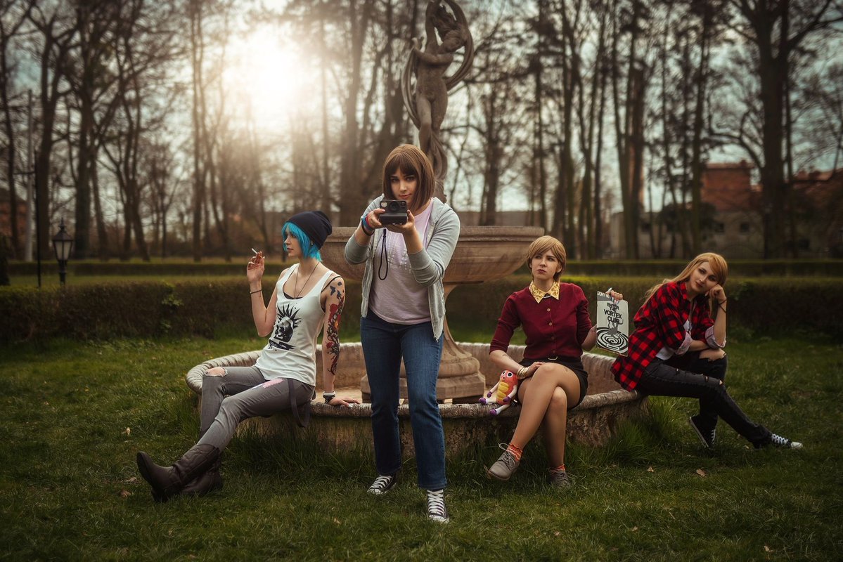 Life is Strange Cosplay

Chloe Price - <a href="/Skayra_/">Skayra</a>
Rachel Amber - <a href="/MaggyCosplay/">✨Maggy ✨</a>
Victoria Chase - <a href="/_Miss_Barb/">🍂Barb Dimitrescu🍂</a>
Max Caulfield - me

📷Made by Dobrochna

#lifeisstrange #lifeisstrangecosplay #chloecosplay #maxcosplay #victoriacosplay #rachelcosplay