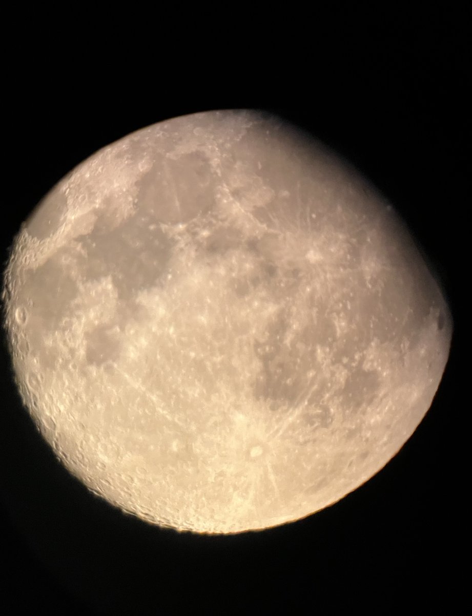 🌌 25 okt: Nacht van de Nacht! Overal in Nederland doven de lichten en schittert de sterrenhemel helderder dan ooit. 🌠 En wist je dat Tjermelân vlak bij het Dark Sky Park ligt? 💫