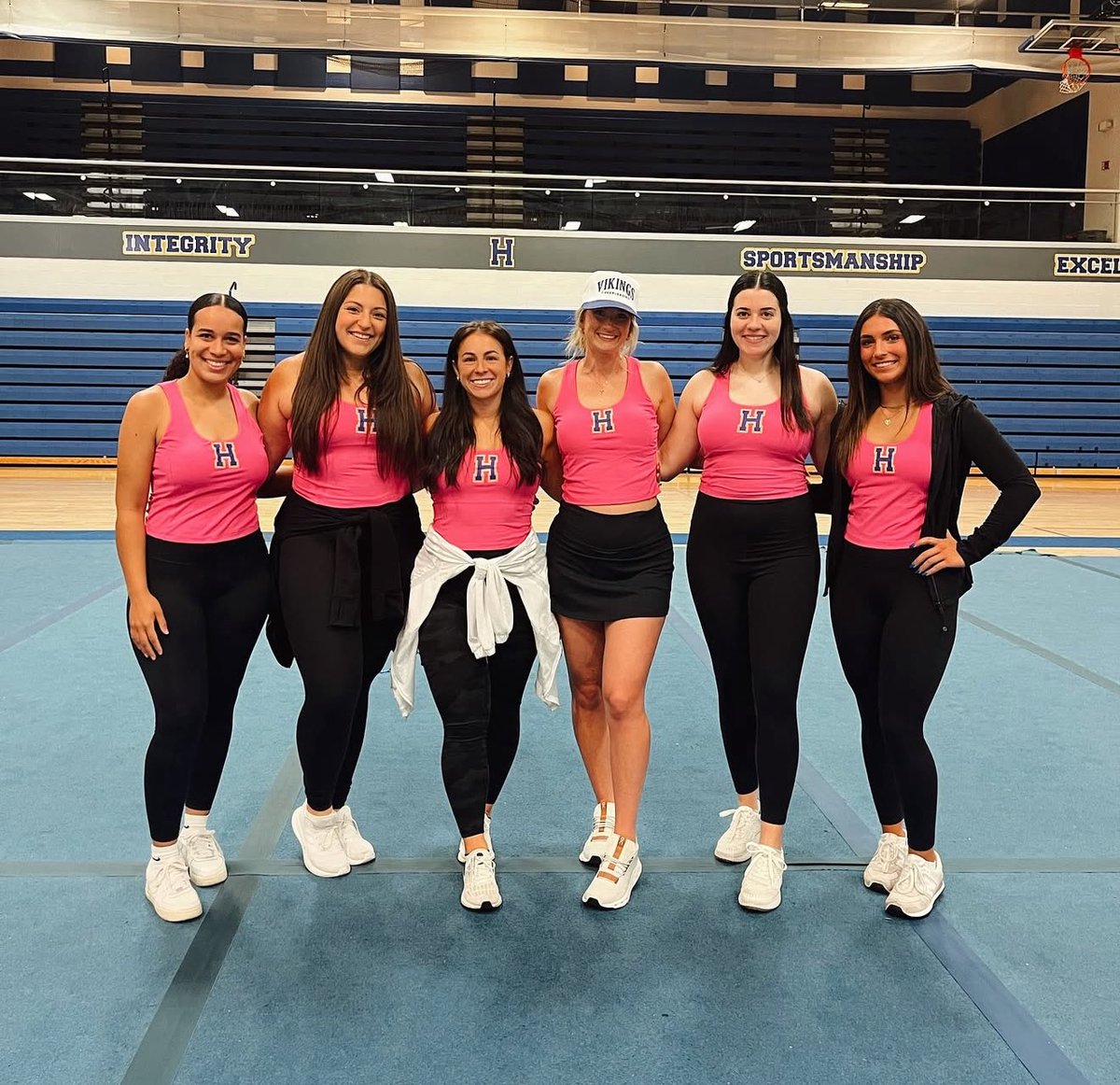 🍀HOWell Lucky Are We?!🍀
A huge shout out to our Howell cheer coaches on this National Coaches Day! We are so blessed to have the most dedicated, talented and gorgeous😍group of coaches around! Thank you for ALL that you do for our program! 💙💛📣💛💙