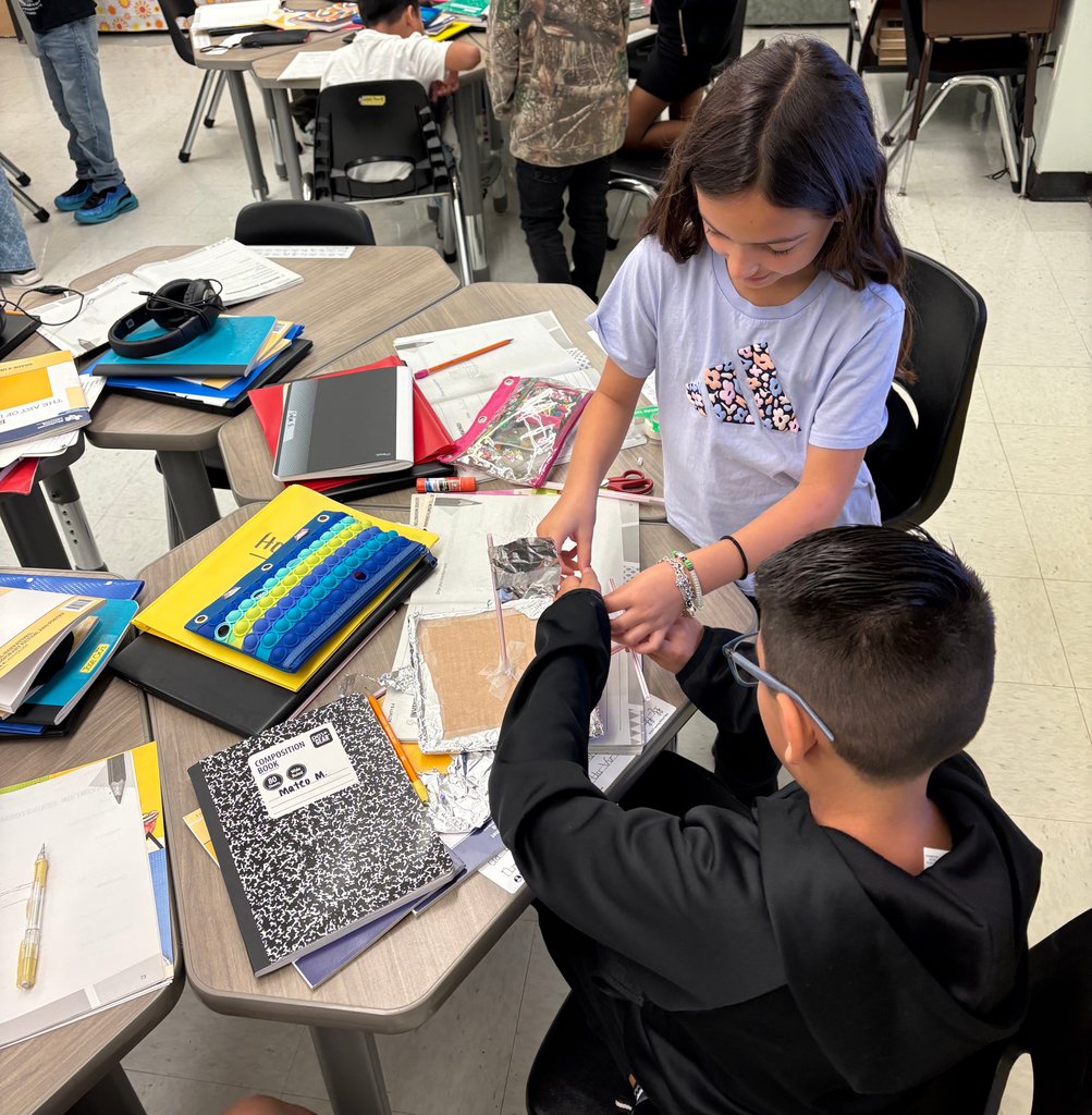 The Joy in Learning 📸: Our Hempstead Elementary 4th-grade students have been reading about famous inventors. Now they are becoming inventors. They planned, created, and then tested their own inventions. #BobcatJOY #HigherHeights #BeBold