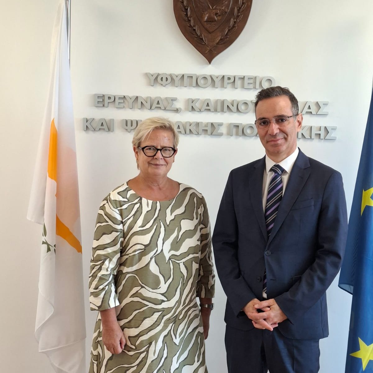 EURightsAgency's tweet photo. Insightful talks in Cyprus 🇨🇾 ahead of its @EUCouncil Presidency.

FRA Director @Sirpa_Rautio met @CyprusMFA Sec Gen, @DepMinRIDcy, @DepMinMIPcy, @WelfareGovCY Deputy Ministers &amp; the @MinJusticeCY to share our current work &amp; outline FRA's potential support in 2026. https://t.co/ZTII8Pwnp1