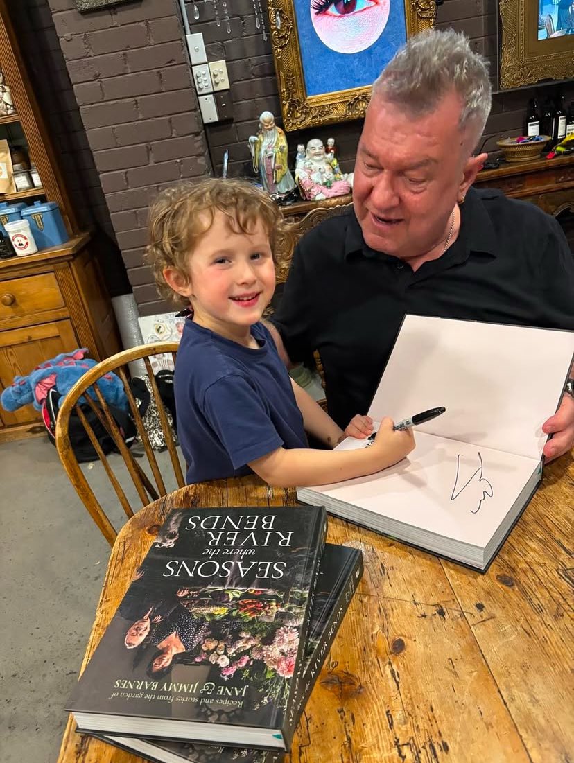 Jimmybarnesprv's tweet photo. Teddy has spent a lot of time in the garden over the years. It only fair he gets to sign some cockbooks 
#seasonswheretheriverbends 
#viral 
# https://t.co/rw4WjTHq3G