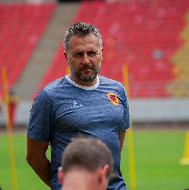 _PalancasNegras's tweet image. 🇦🇴 | 𝗝𝗼𝘂𝗿 𝟭

📸 FAF

#WC2026Q | #ForçaAngola | #ForçaPalancas 🇦🇴